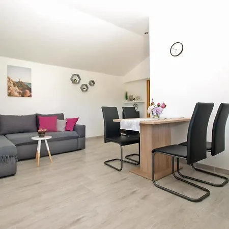 Fuer 3 Personen Ca 40 Qm In Pula, Istrien Istrische Riviera Hébergement de vacances Pula