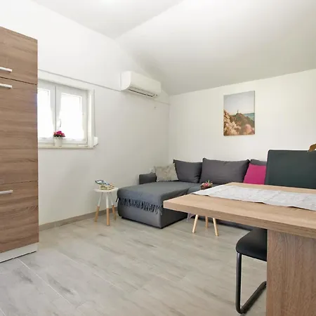 Сasa de vacaciones Fuer 3 Personen Ca 40 Qm In Pula, Istrien Istrische Riviera